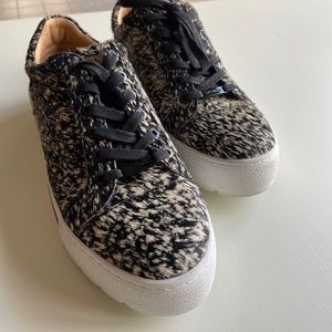 J/Slides Size 9 Black Beige Speck Pony